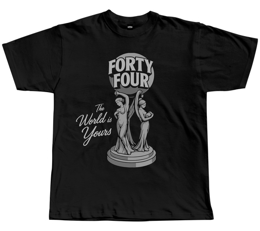 CAMISETA O MUNDO É SEU